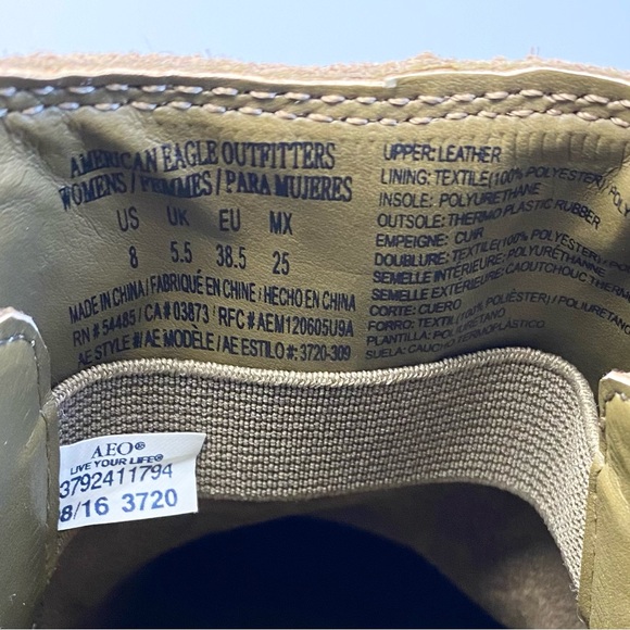 American Eagle Outfitters Suede Olive Green Buckle Ankle Booties Block‎ Heel 8 - Picture 11 of 11